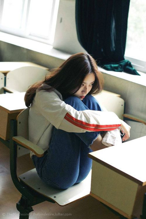 世界陀螺锦标赛中国队首次参赛即获佳绩,陀螺比赛现场